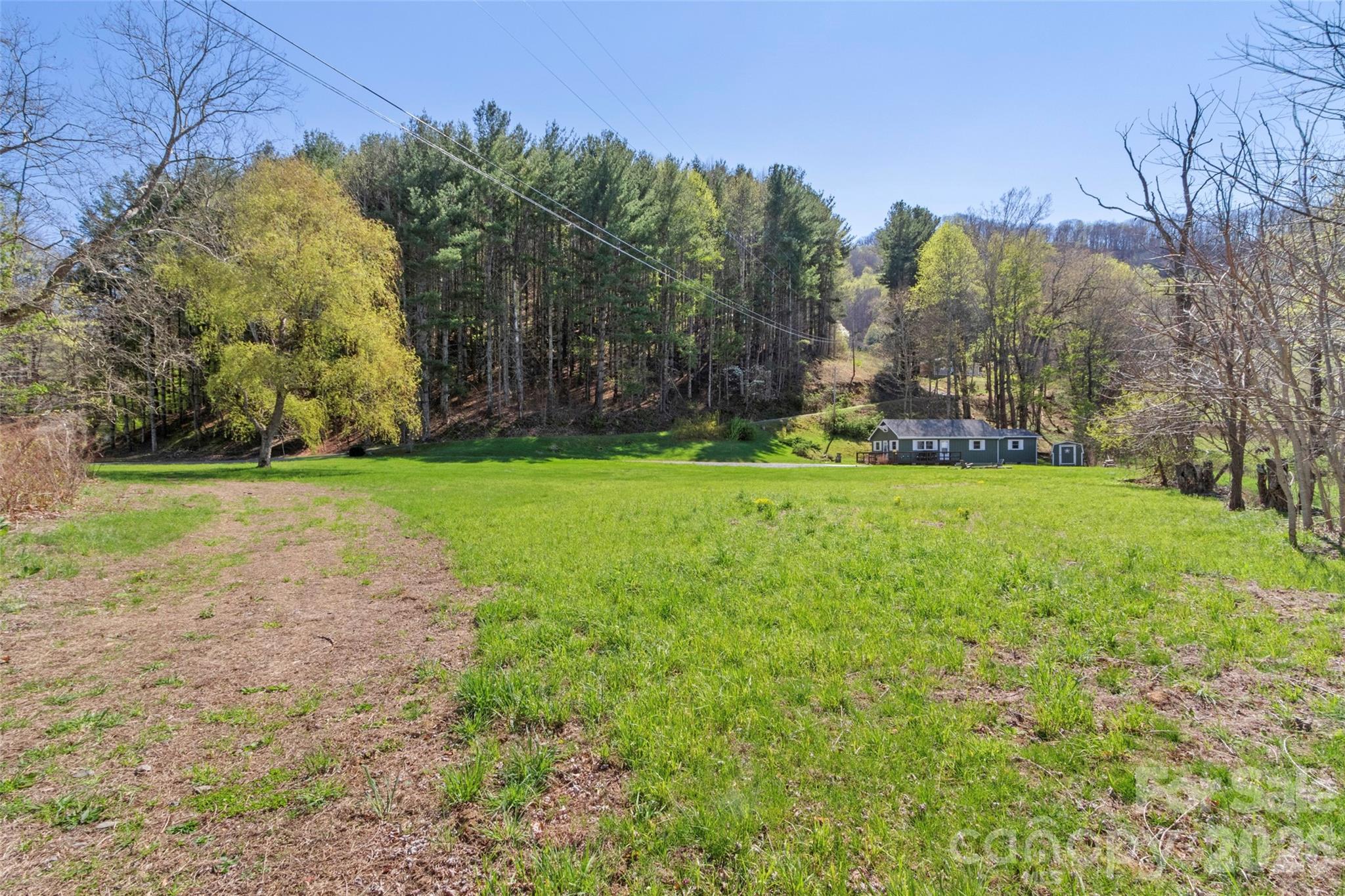 24 Baldridge Drive Burnsville NC 28714