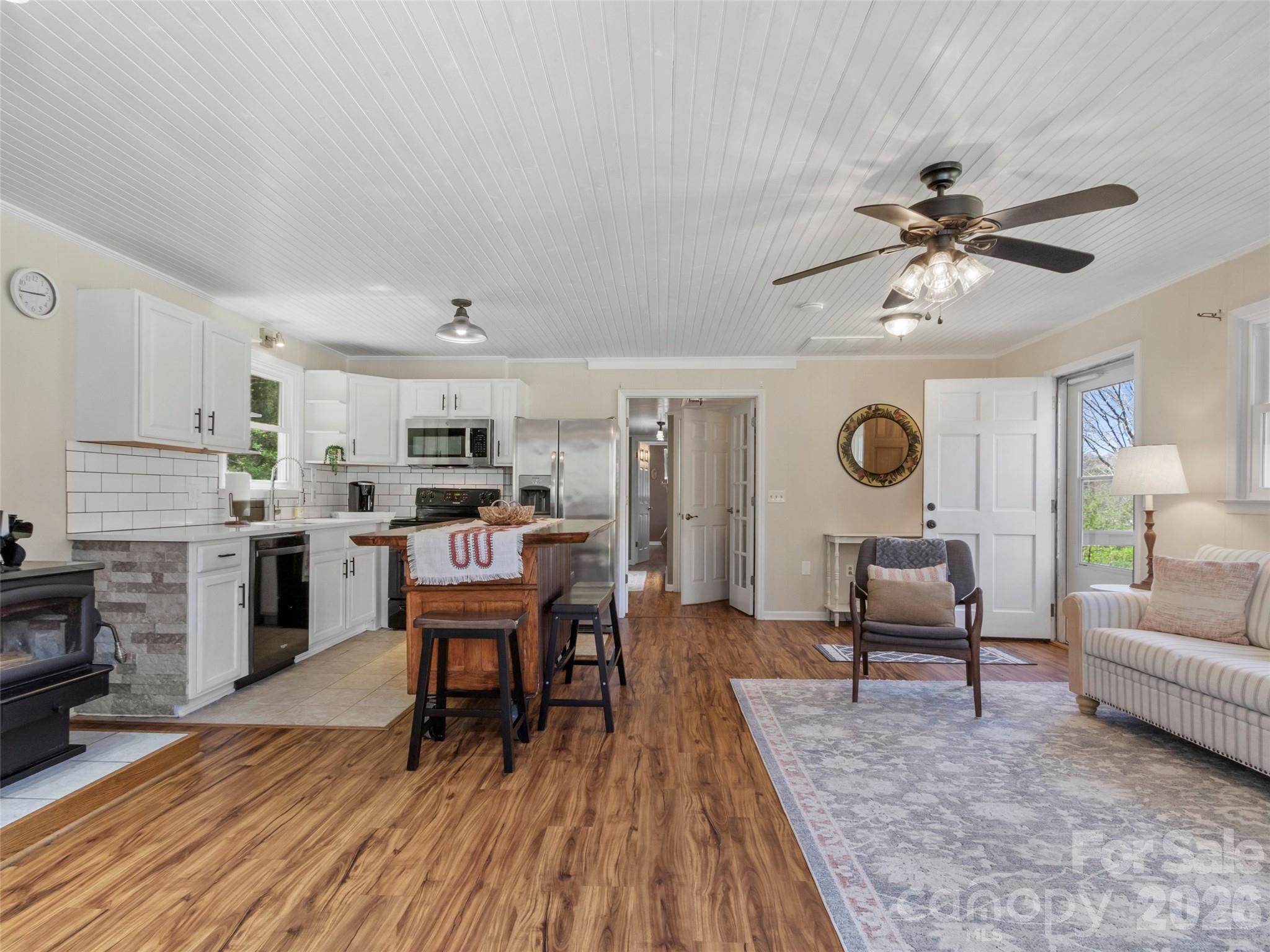 24 Baldridge Drive Burnsville NC 28714