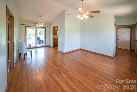 1633 Jamestown Road Morganton NC 28655
