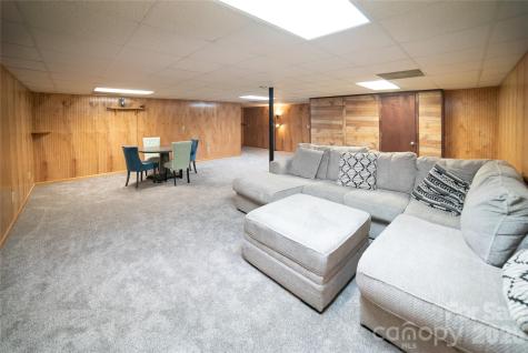 1633 Jamestown Road Morganton NC 28655