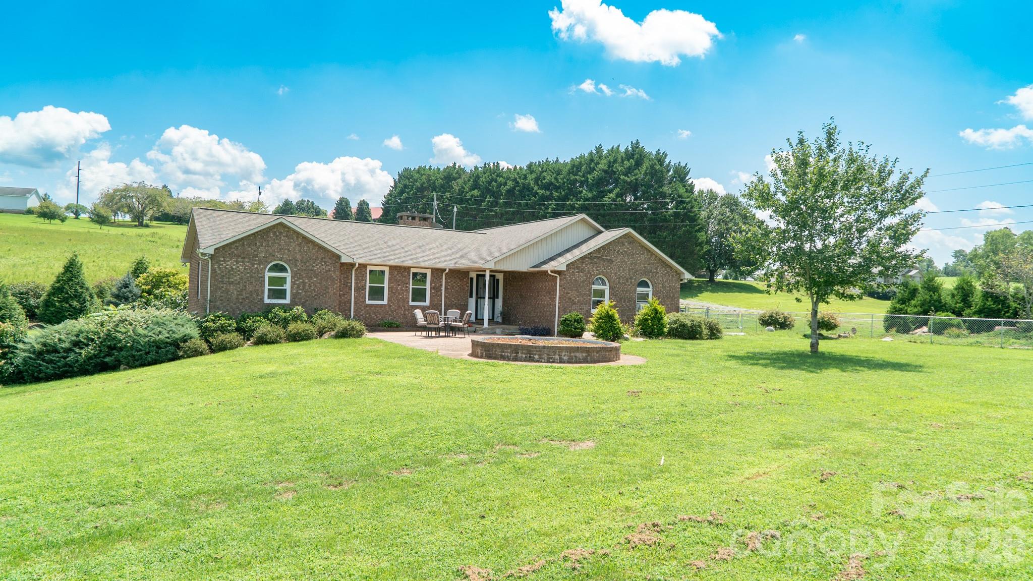 1633 Jamestown Road Morganton NC 28655