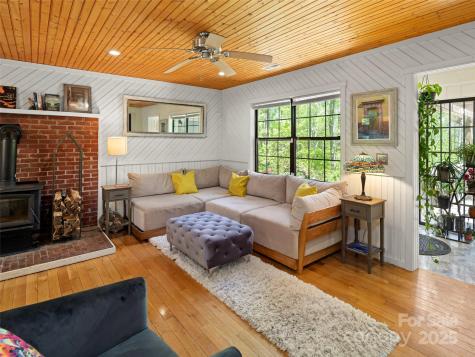 44 Sutton Knob Road Candler NC 28715