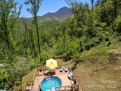 44 Sutton Knob Road Candler NC 28715