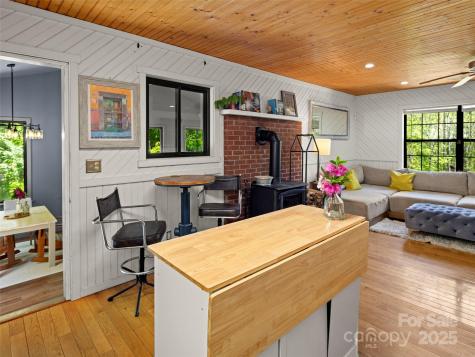 44 Sutton Knob Road Candler NC 28715