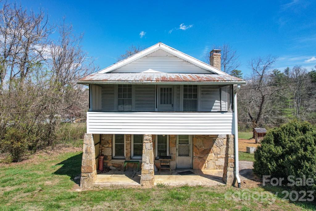 250 Laycock Road Hendersonville NC 28792