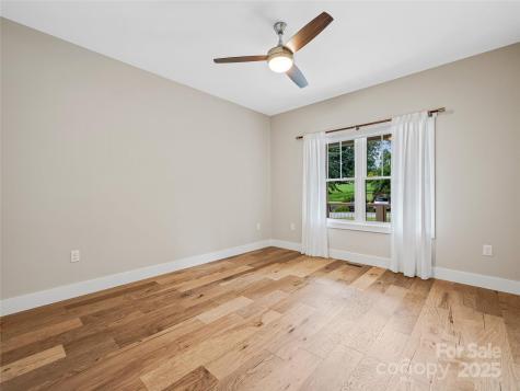 108 Le-an-hurst Road Asheville NC 28803