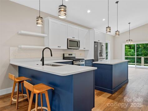108 Le-an-hurst Road Asheville NC 28803