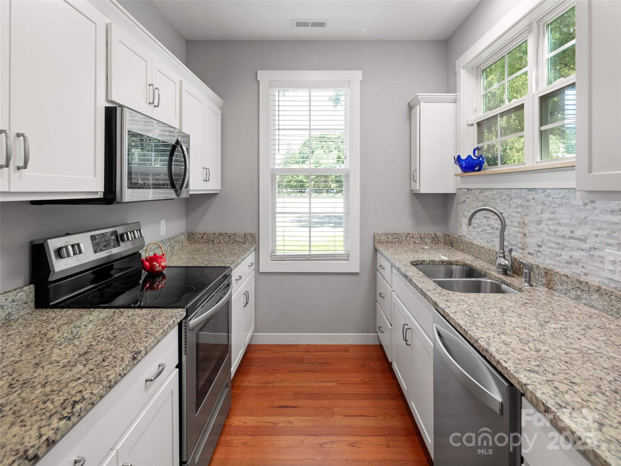 862 Sand Hill Road Asheville NC 28806