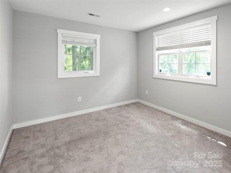 862 Sand Hill Road Asheville NC 28806