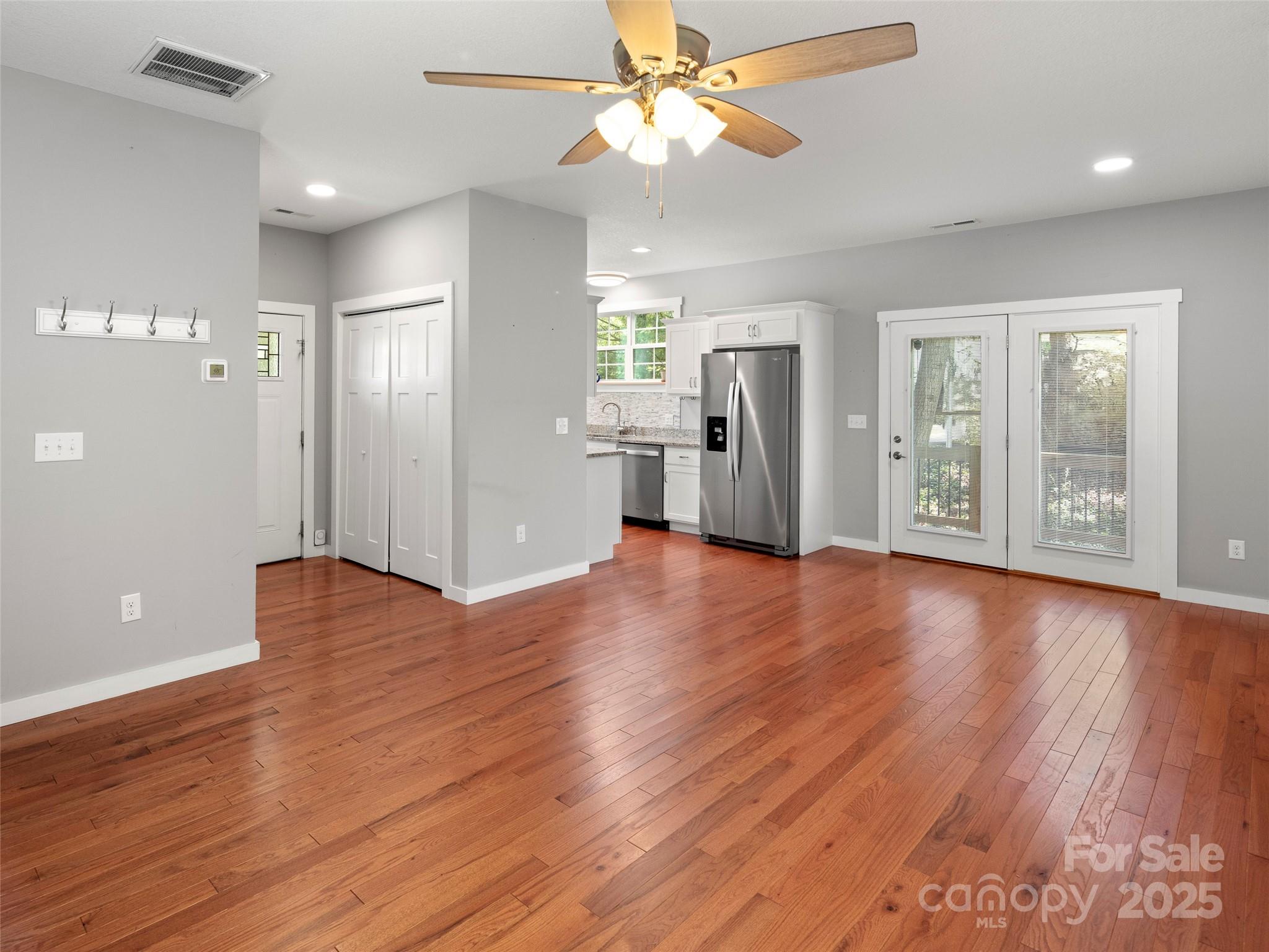 862 Sand Hill Road Asheville NC 28806