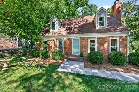 8713 Golf Ridge Drive Charlotte NC 28277