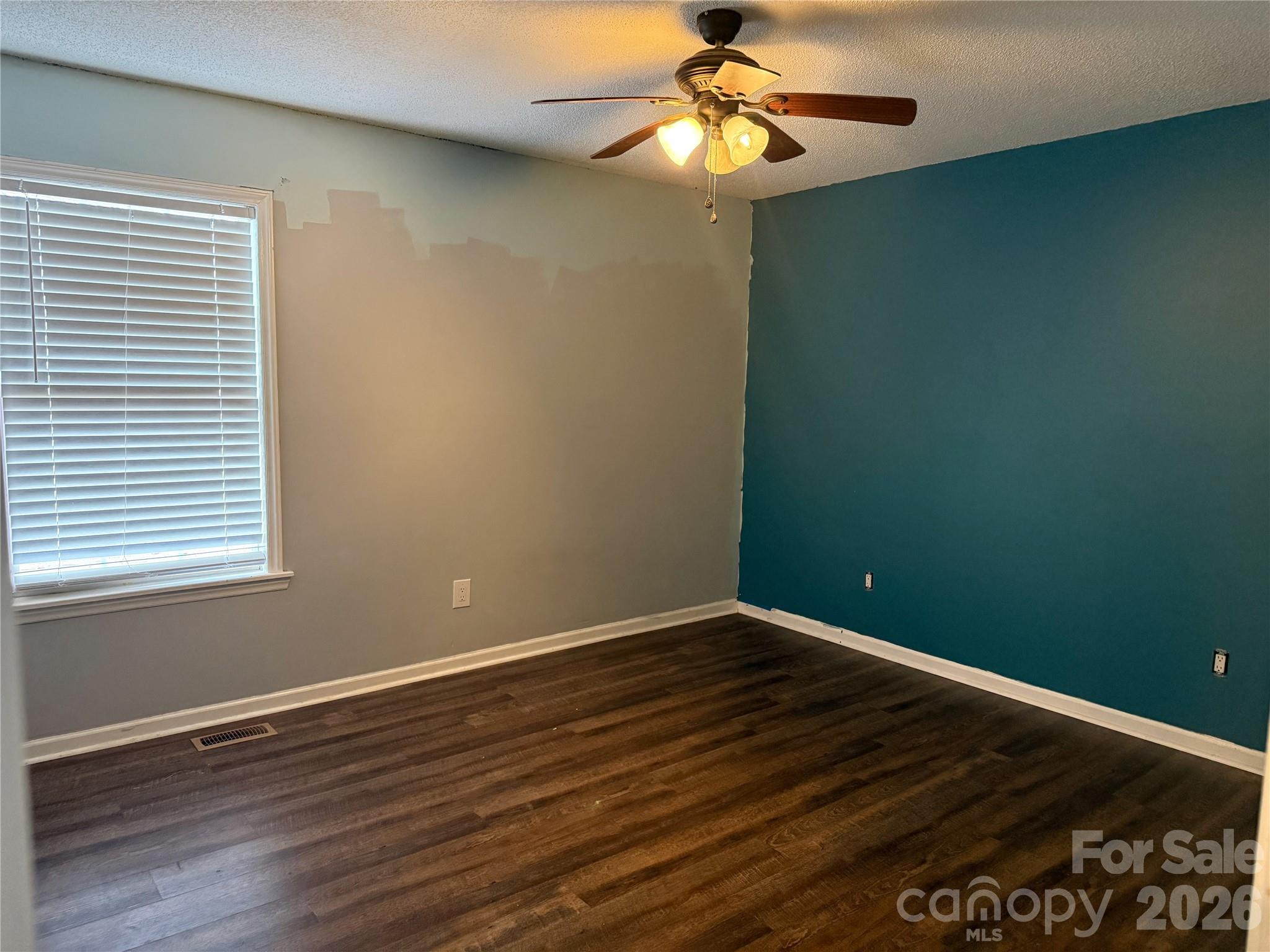 309 Mel Lane Crouse NC 28033