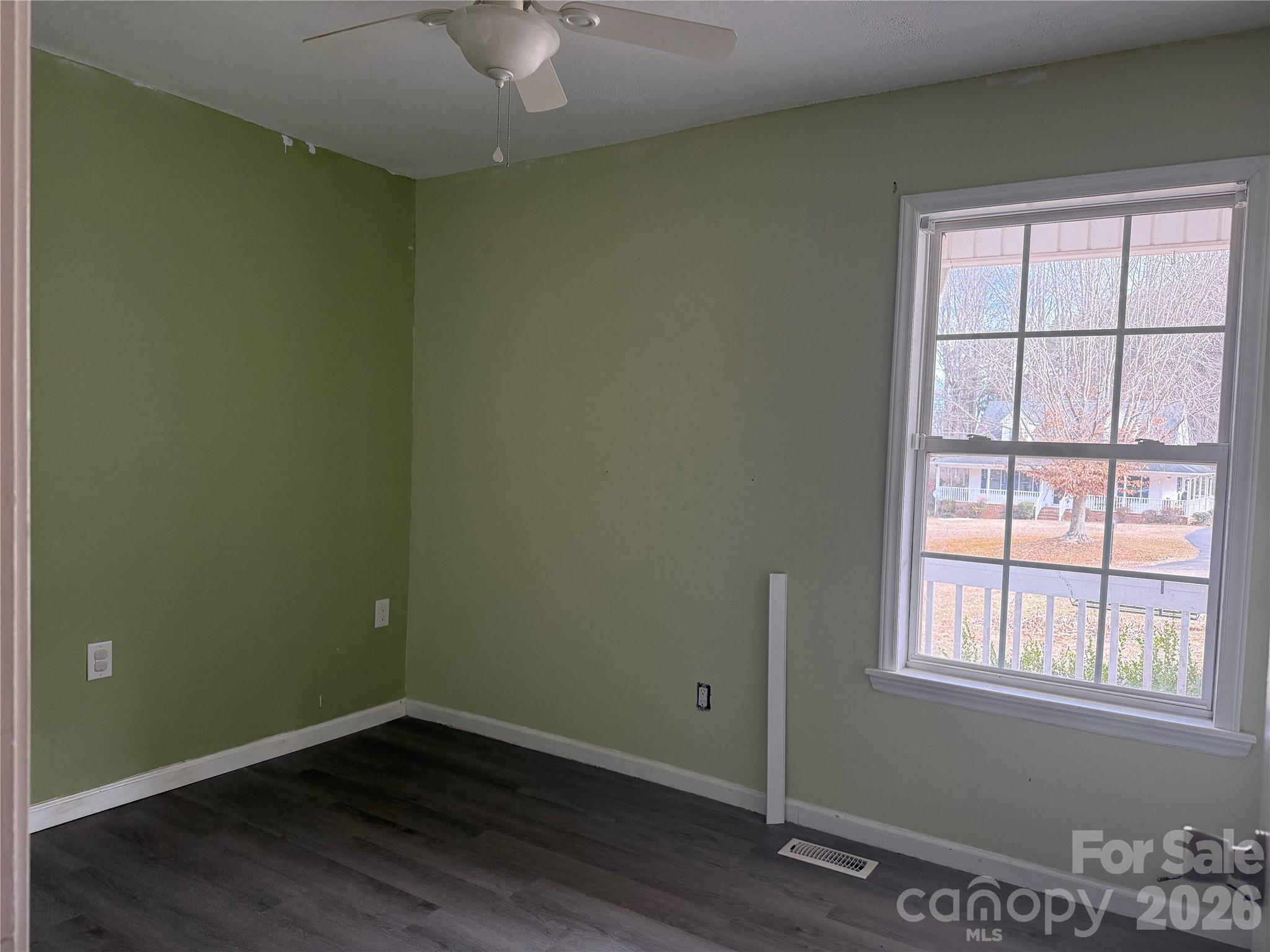 309 Mel Lane Crouse NC 28033