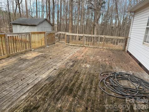 309 Mel Lane Crouse NC 28033