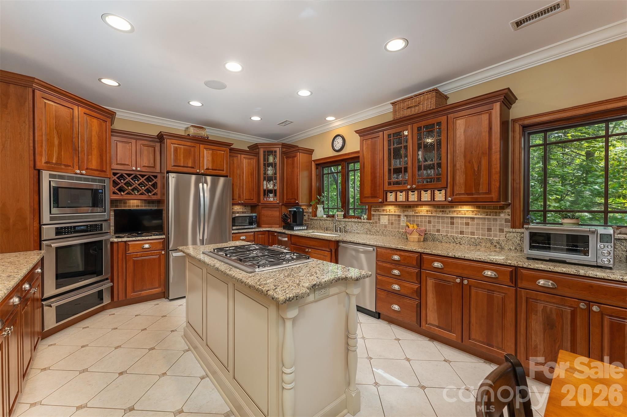 168 Chattooga Run Hendersonville NC 28739
