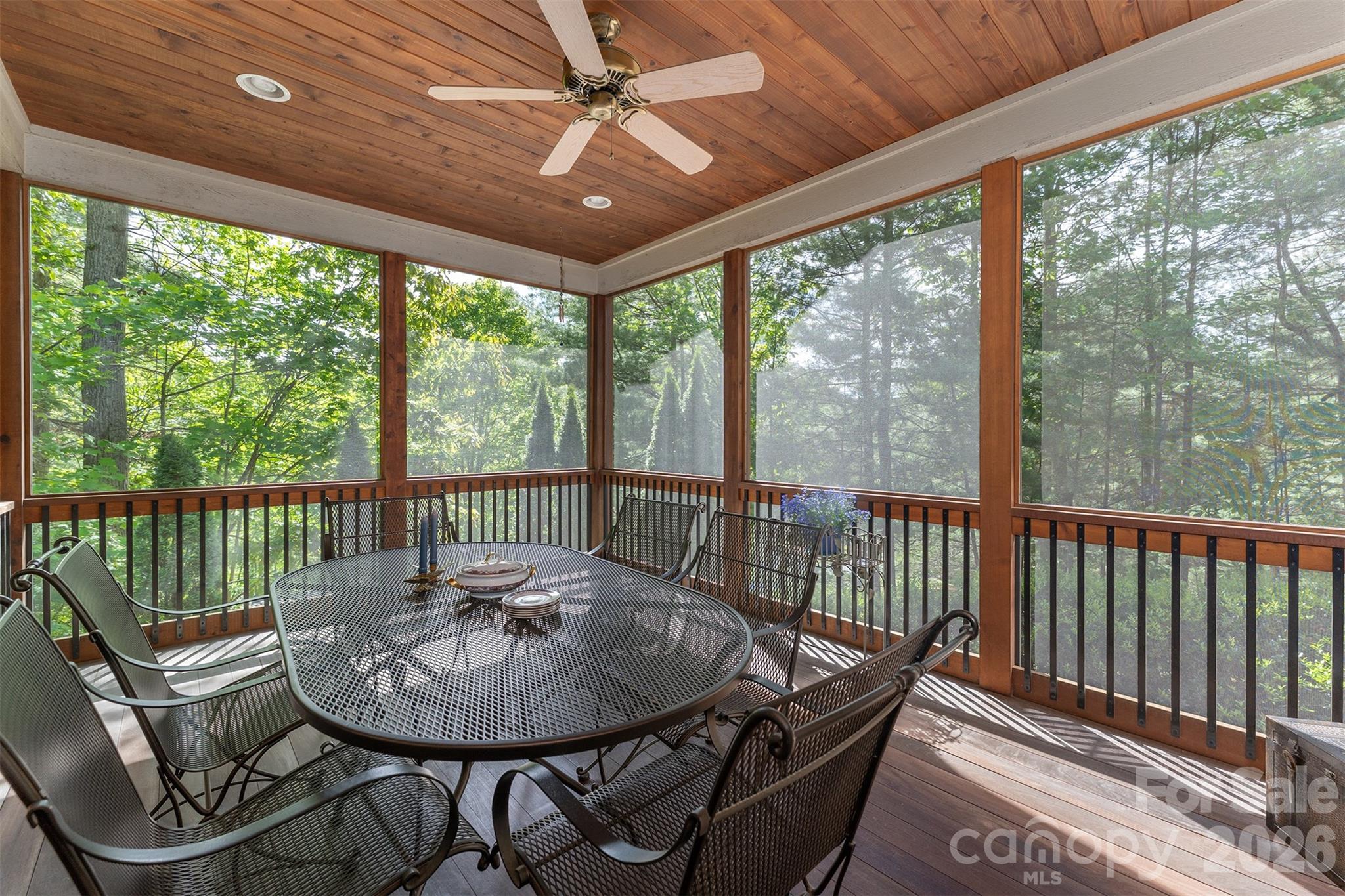 168 Chattooga Run Hendersonville NC 28739