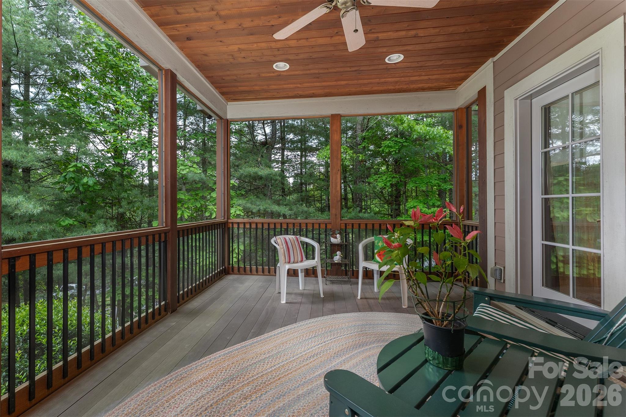 168 Chattooga Run Hendersonville NC 28739