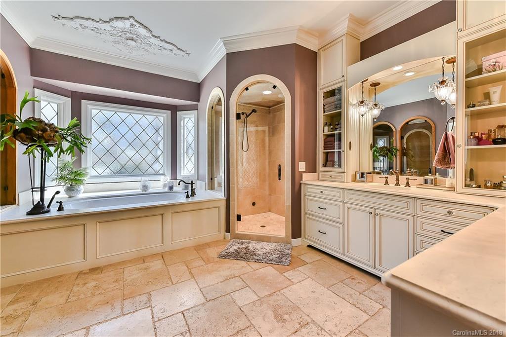 2530 Flintgrove Road Charlotte NC 28226