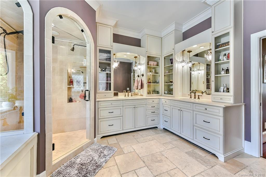 2530 Flintgrove Road Charlotte NC 28226