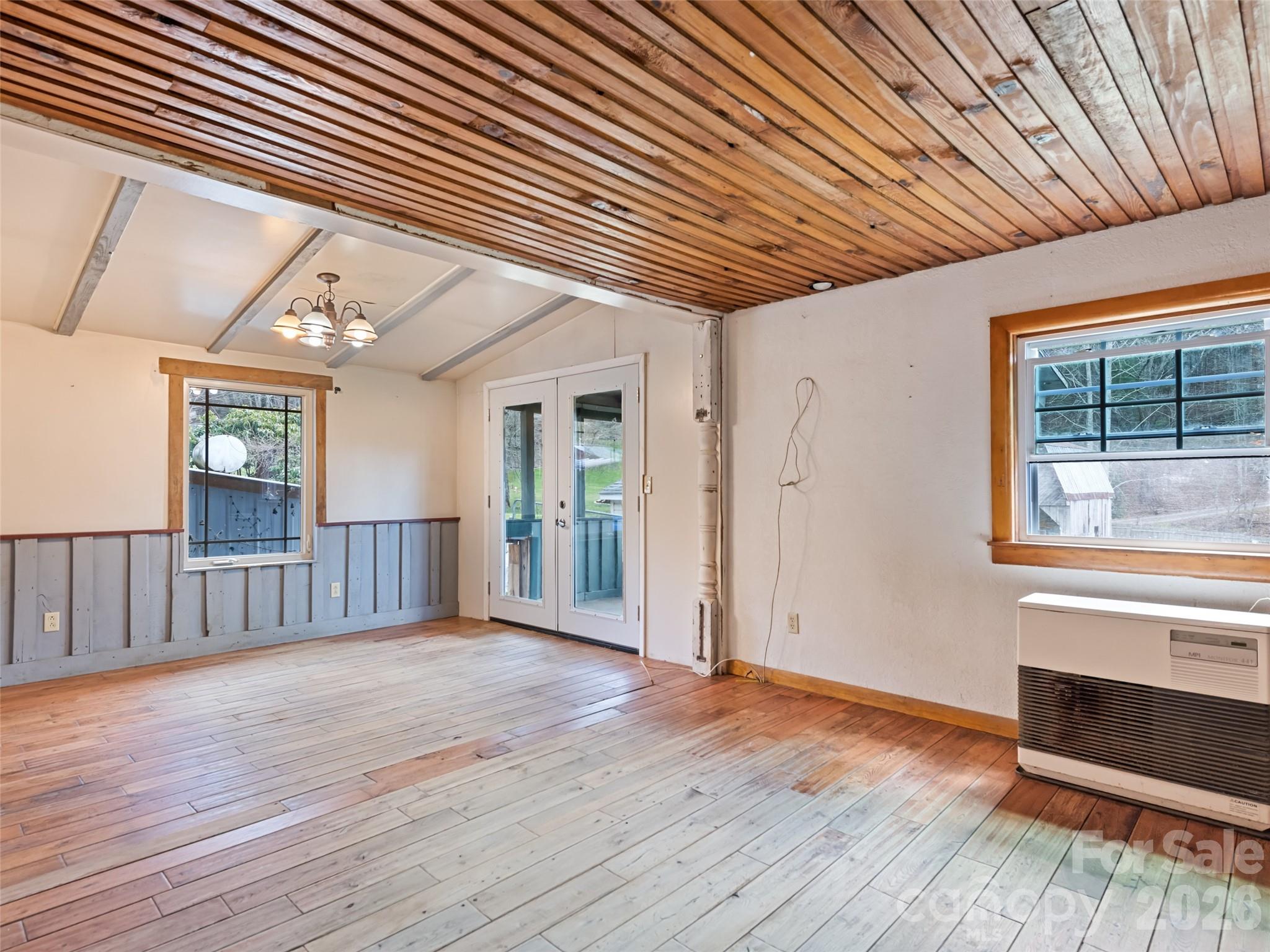 838 Hidden Valley Road Clyde NC 28721