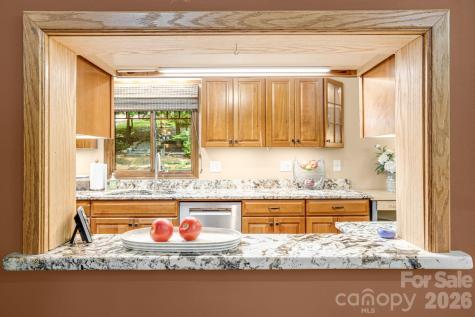 36 Foxglove Road Hendersonville NC 28739
