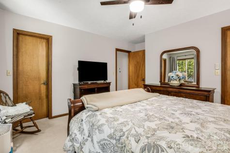 36 Foxglove Road Hendersonville NC 28739