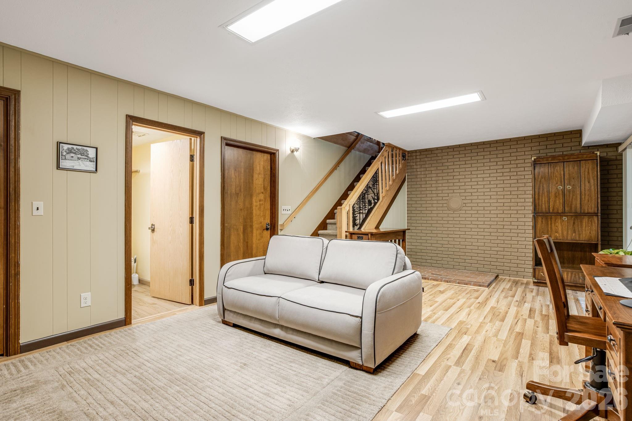 36 Foxglove Road Hendersonville NC 28739