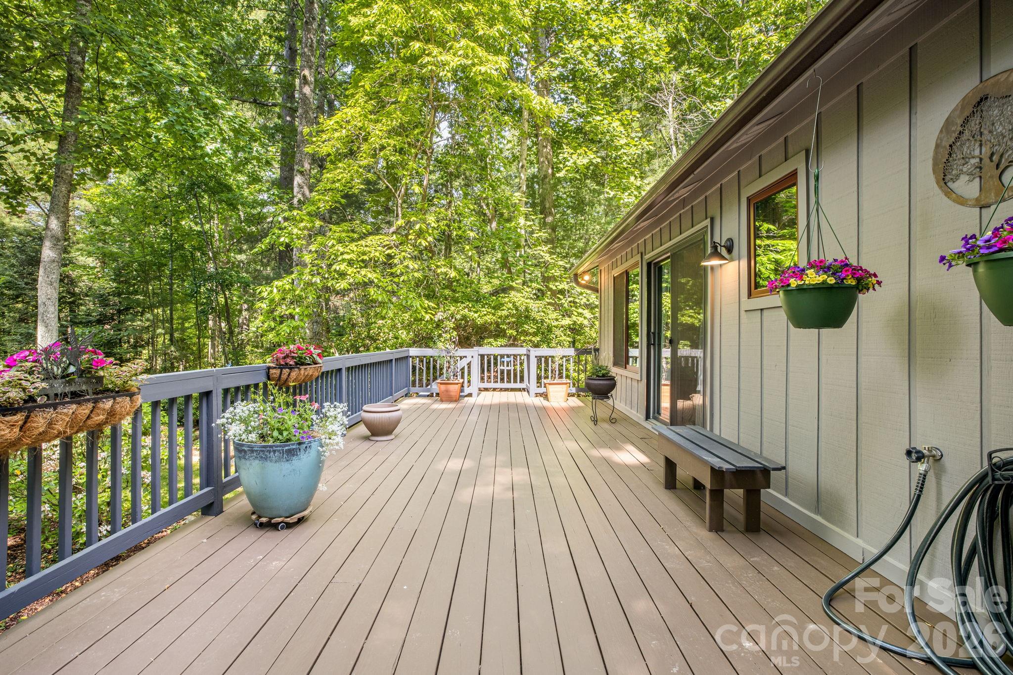 36 Foxglove Road Hendersonville NC 28739