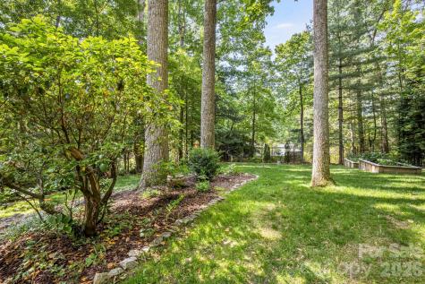 36 Foxglove Road Hendersonville NC 28739