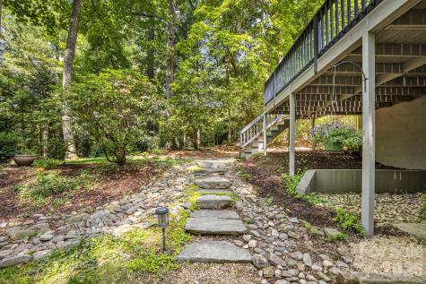 36 Foxglove Road Hendersonville NC 28739