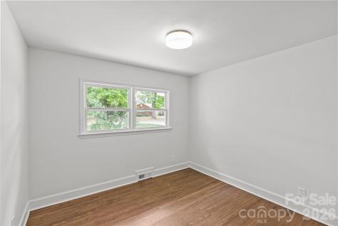1915 Birchcrest Drive Charlotte NC 28205