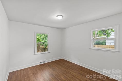 1915 Birchcrest Drive Charlotte NC 28205