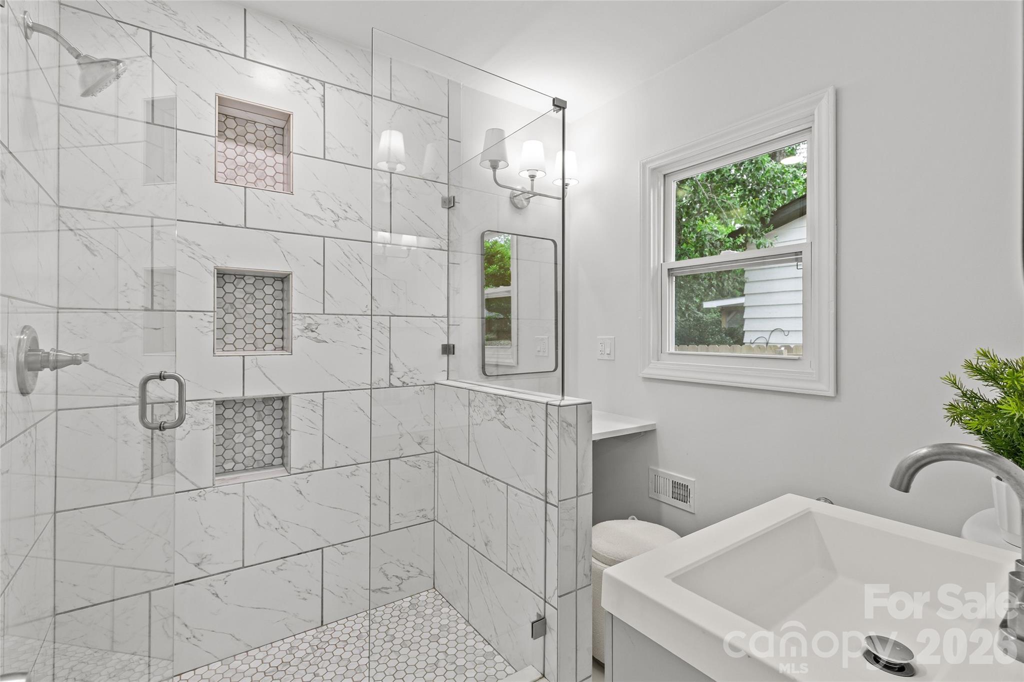 1915 Birchcrest Drive Charlotte NC 28205