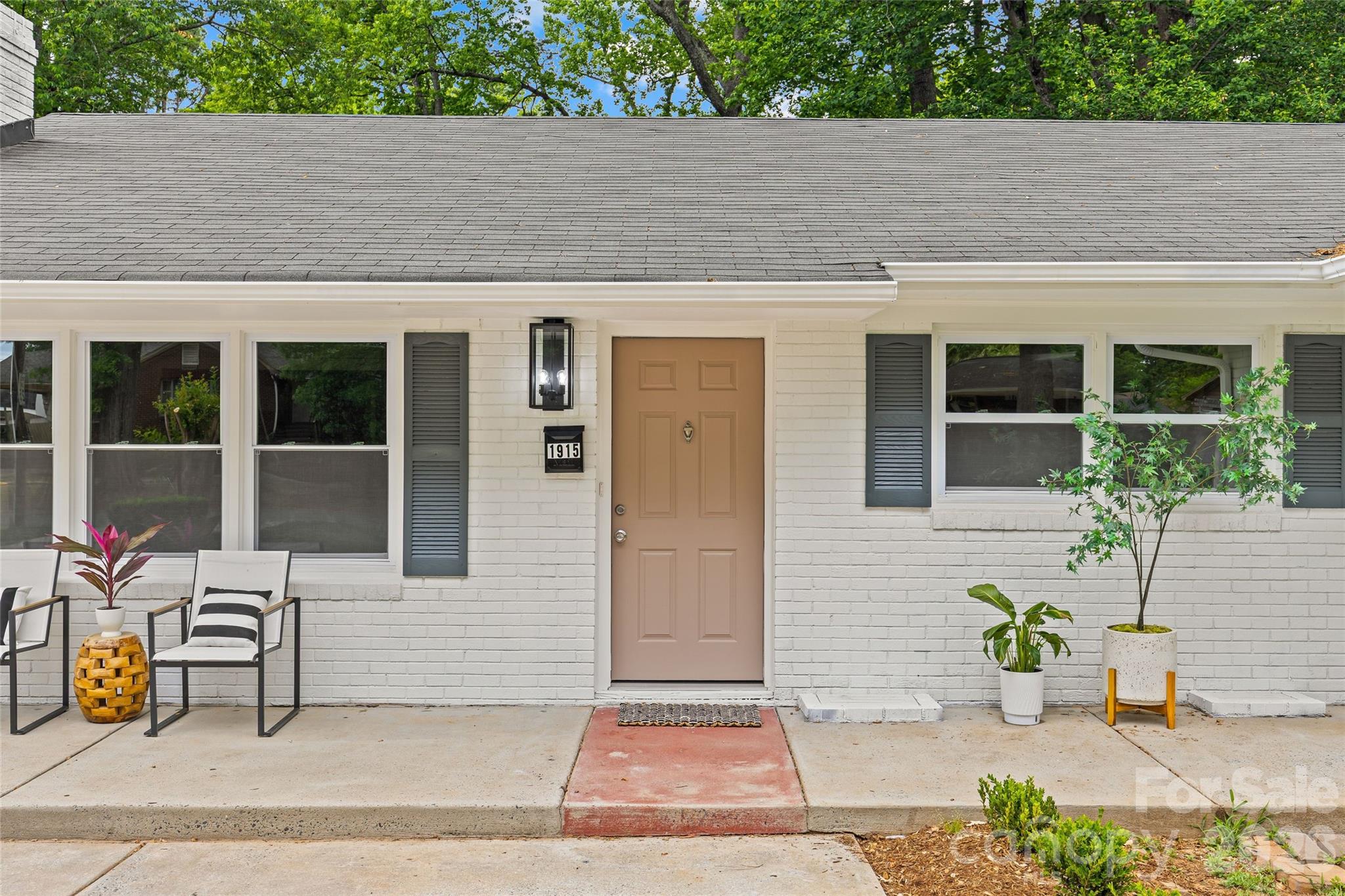 1915 Birchcrest Drive Charlotte NC 28205
