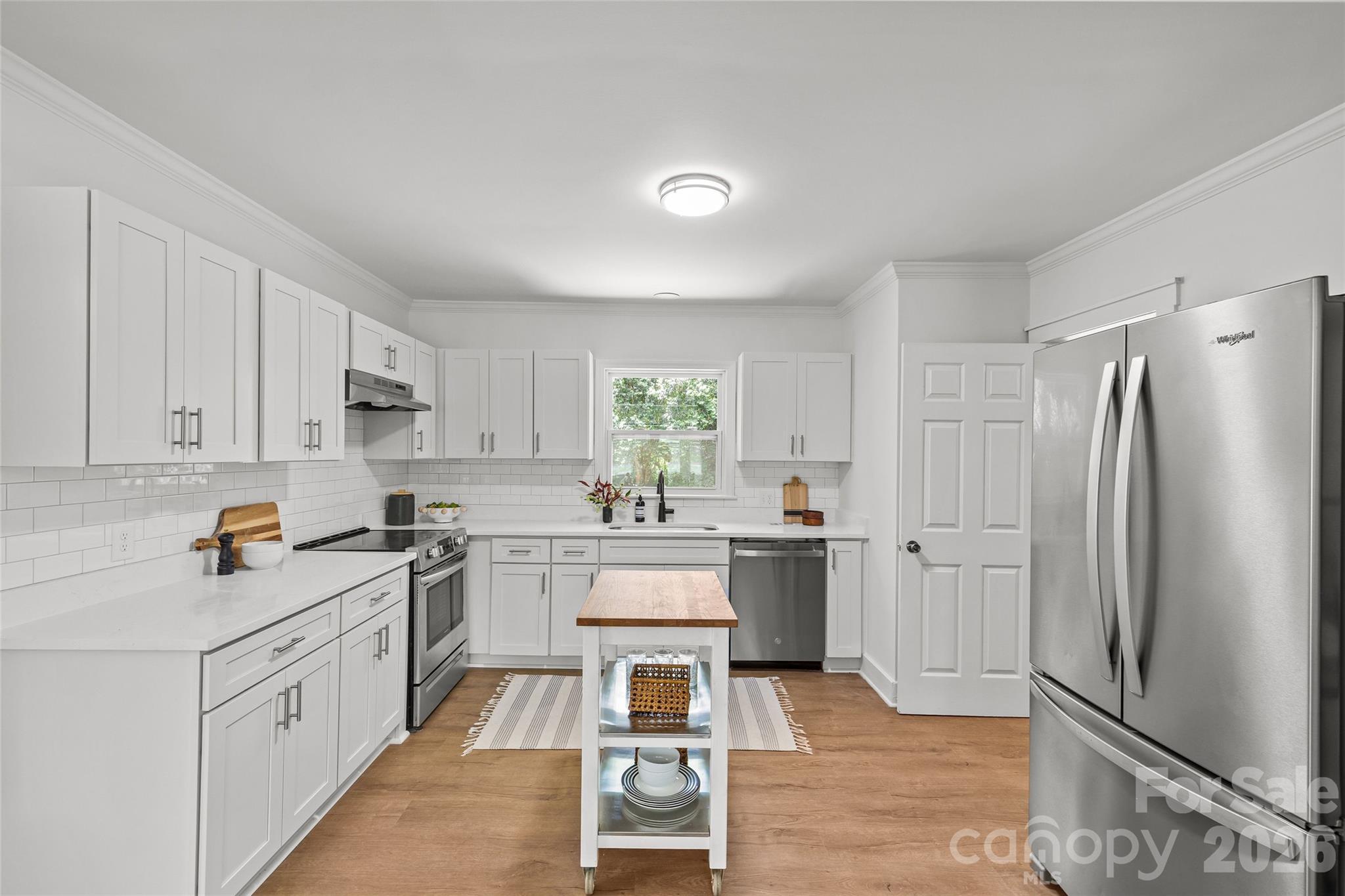 1915 Birchcrest Drive Charlotte NC 28205