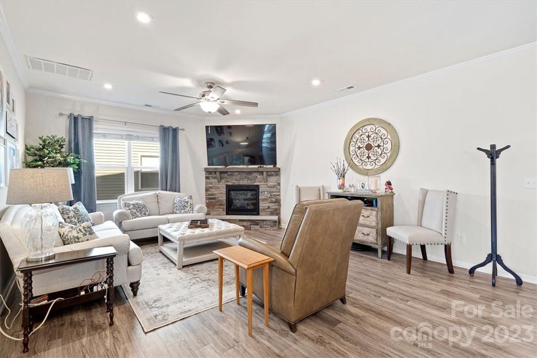 1534 Starmount Cove Lane Charlotte NC 28210