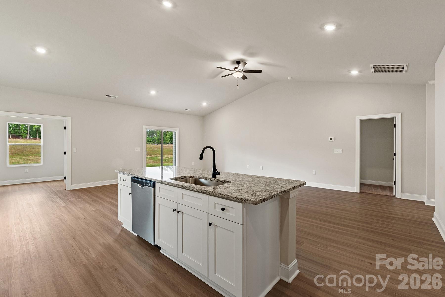 3621 Narrow Lane Charlotte NC 28215