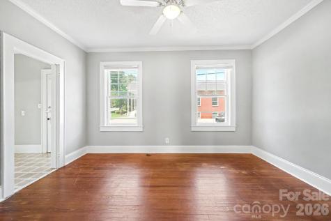 503 E Broad Street Statesville NC 28677