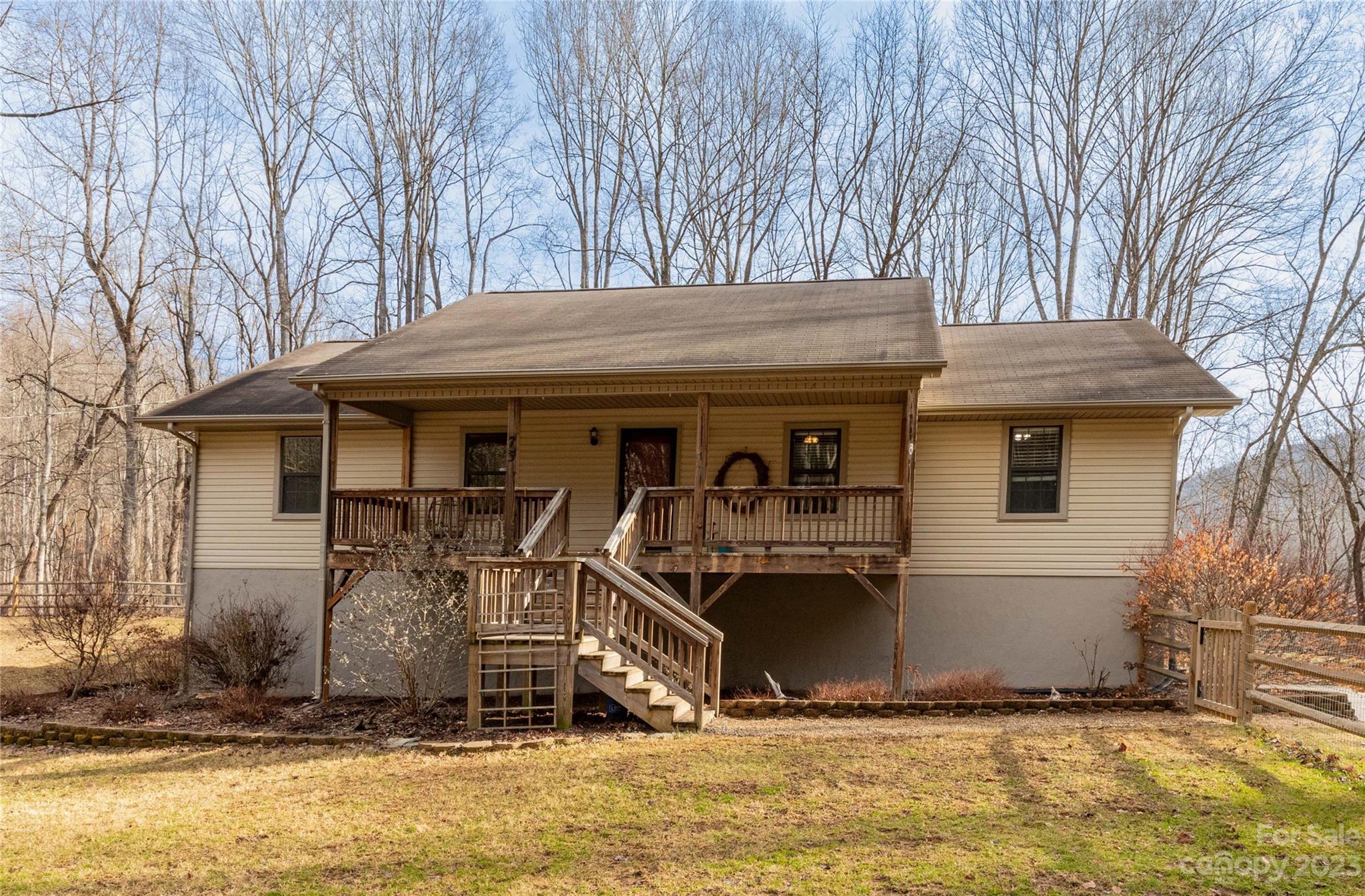 75 Woodmore Drive Waynesville NC 28785