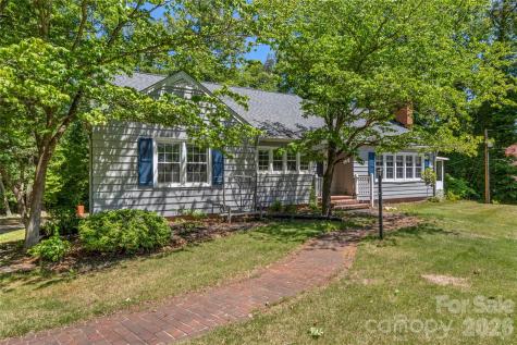 951 Dodson Mill Road Pilot Mountain NC 27041
