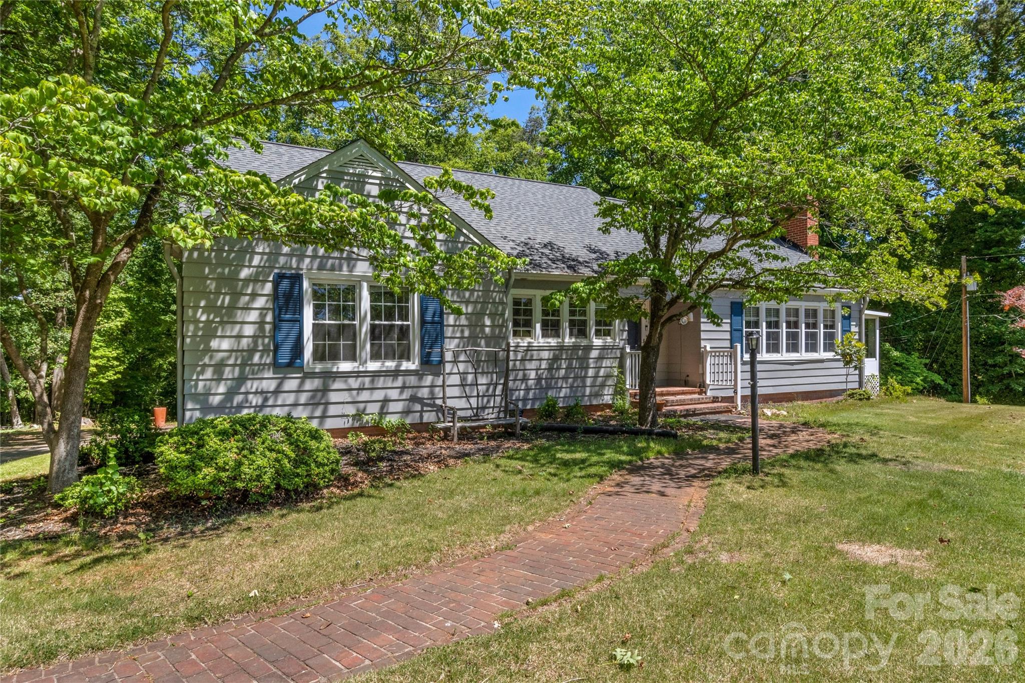 951 Dodson Mill Road Pilot Mountain NC 27041