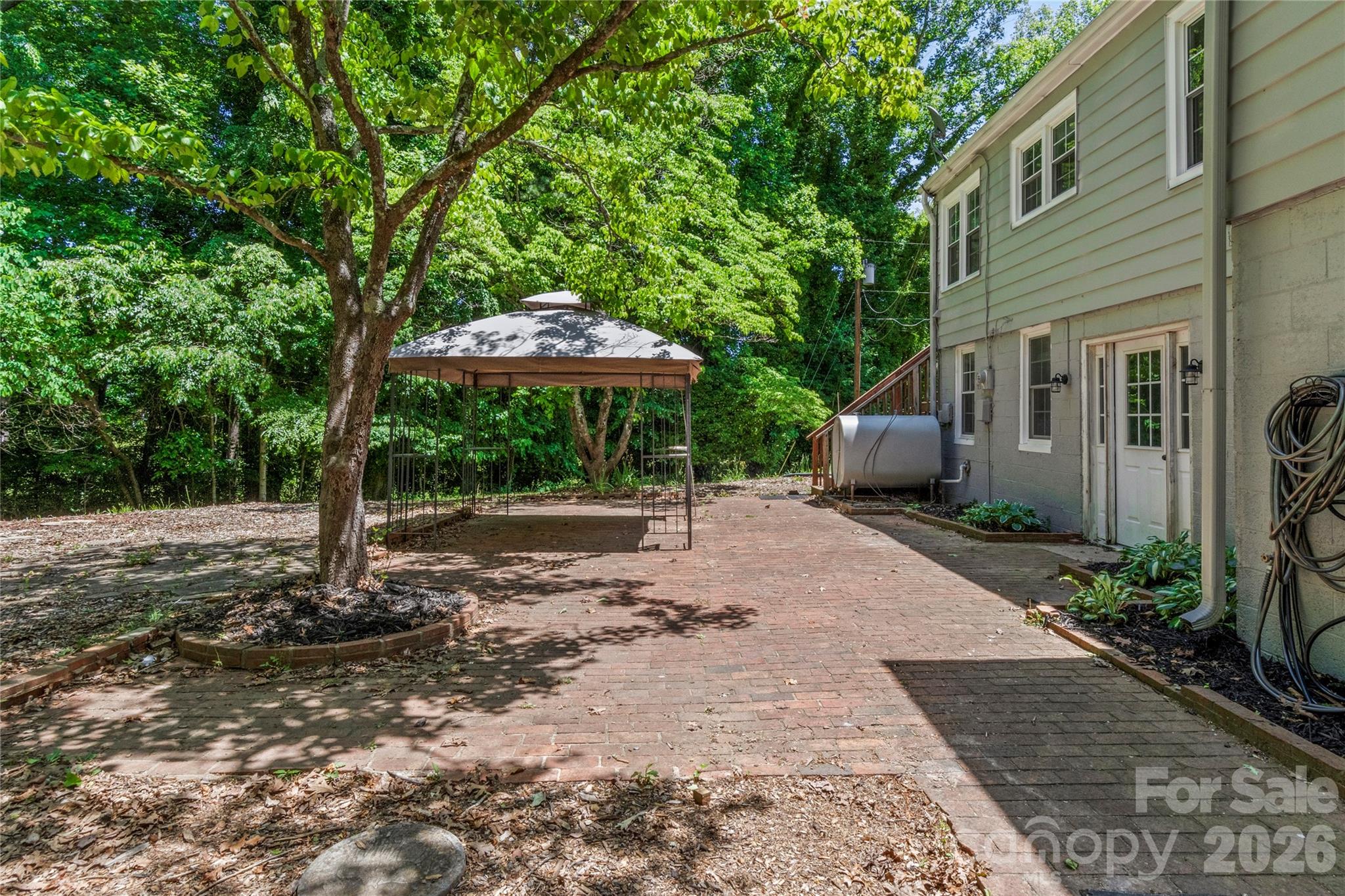 951 Dodson Mill Road Pilot Mountain NC 27041