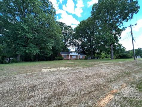 2108 Stallings Road Matthews NC 28104