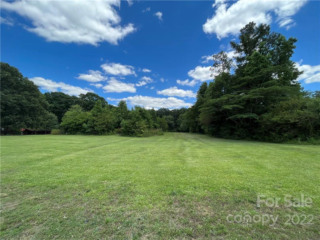 2108 Stallings Road Matthews NC 28104