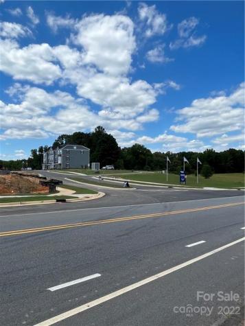 2108 Stallings Road Matthews NC 28104