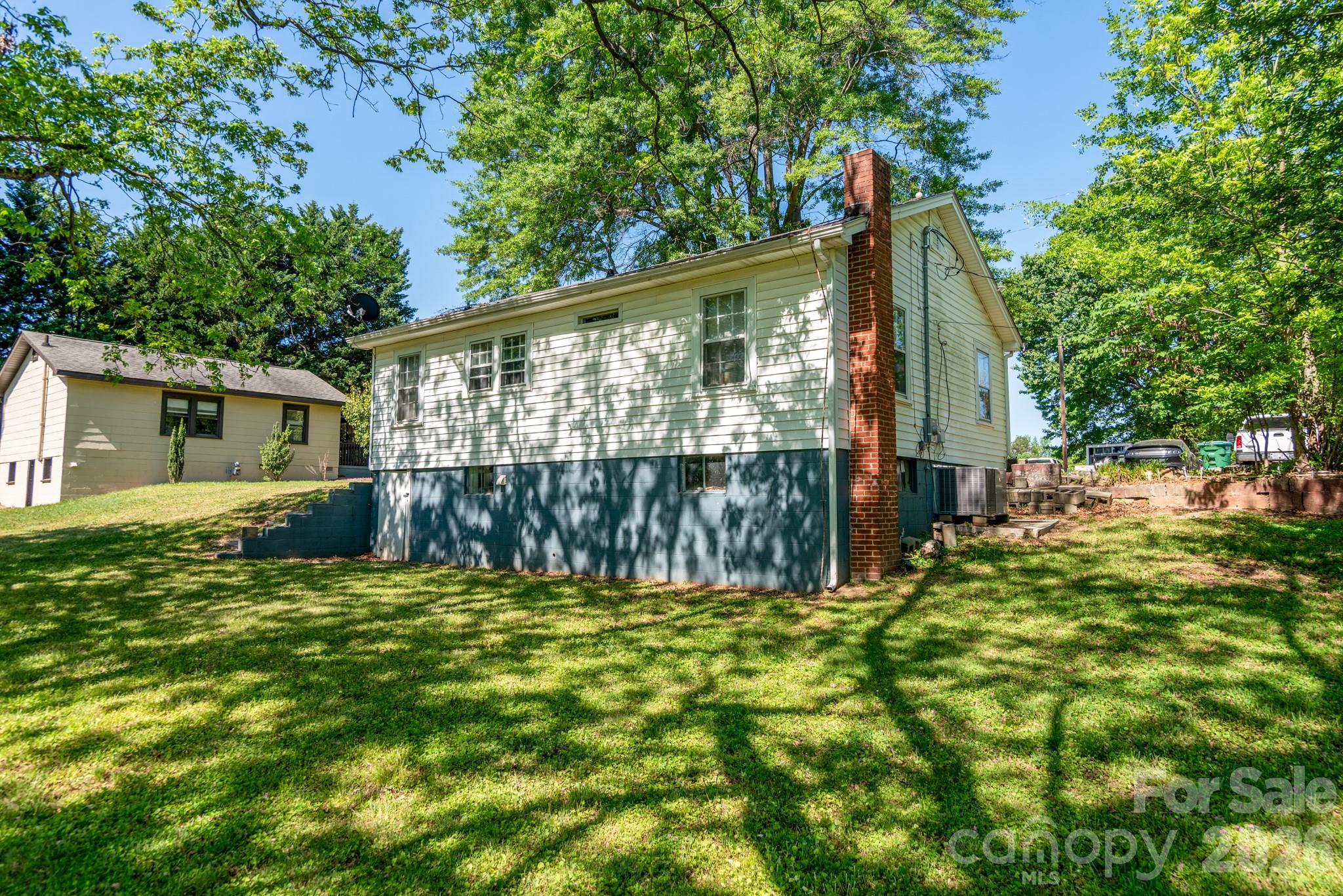 109 Hillcrest Drive Bessemer City NC 28016