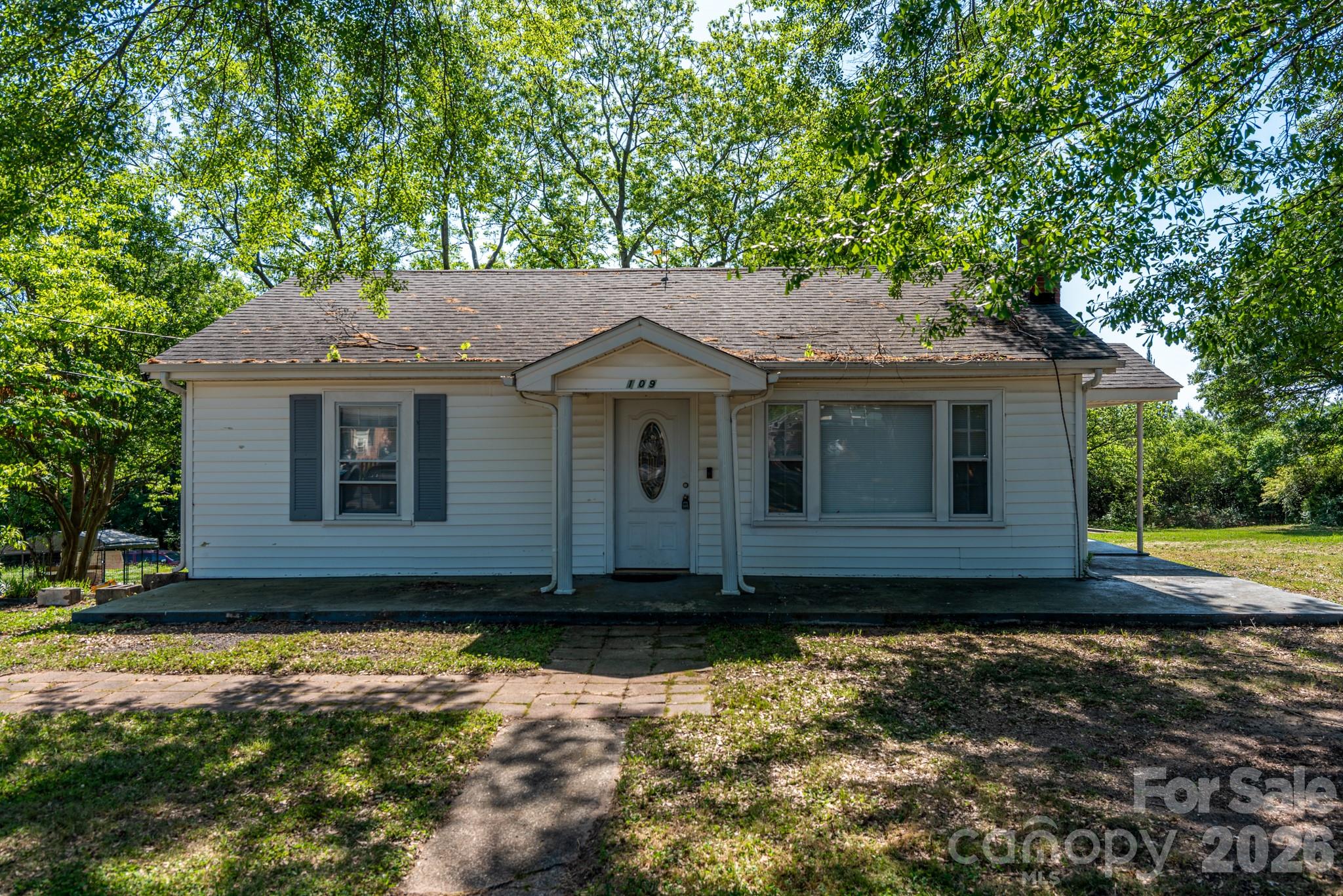 109 Hillcrest Drive Bessemer City NC 28016