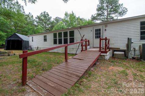 3133 Magnolia Road Bennettsville SC 29512