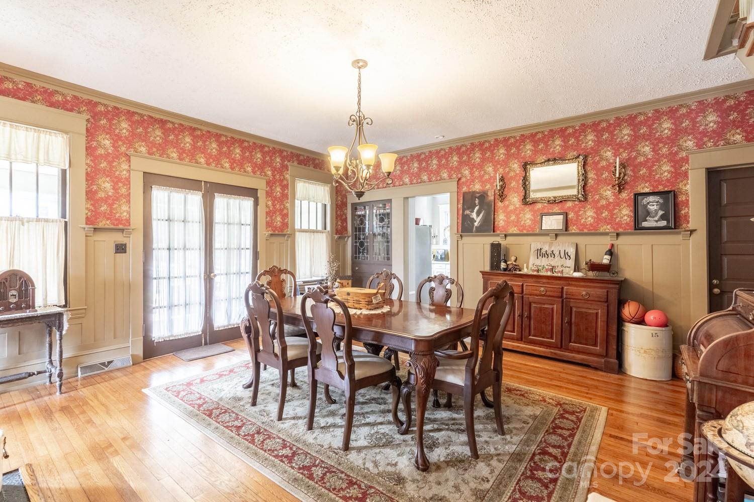 403 S Cedar Street Lincolnton NC 28092
