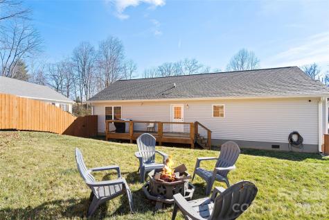 5 Carolinda Lane Waynesville NC 28786